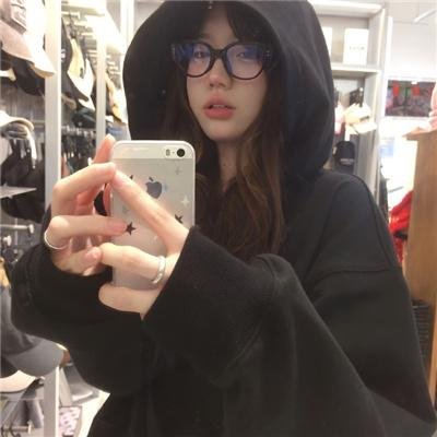 田间小路的花花公子